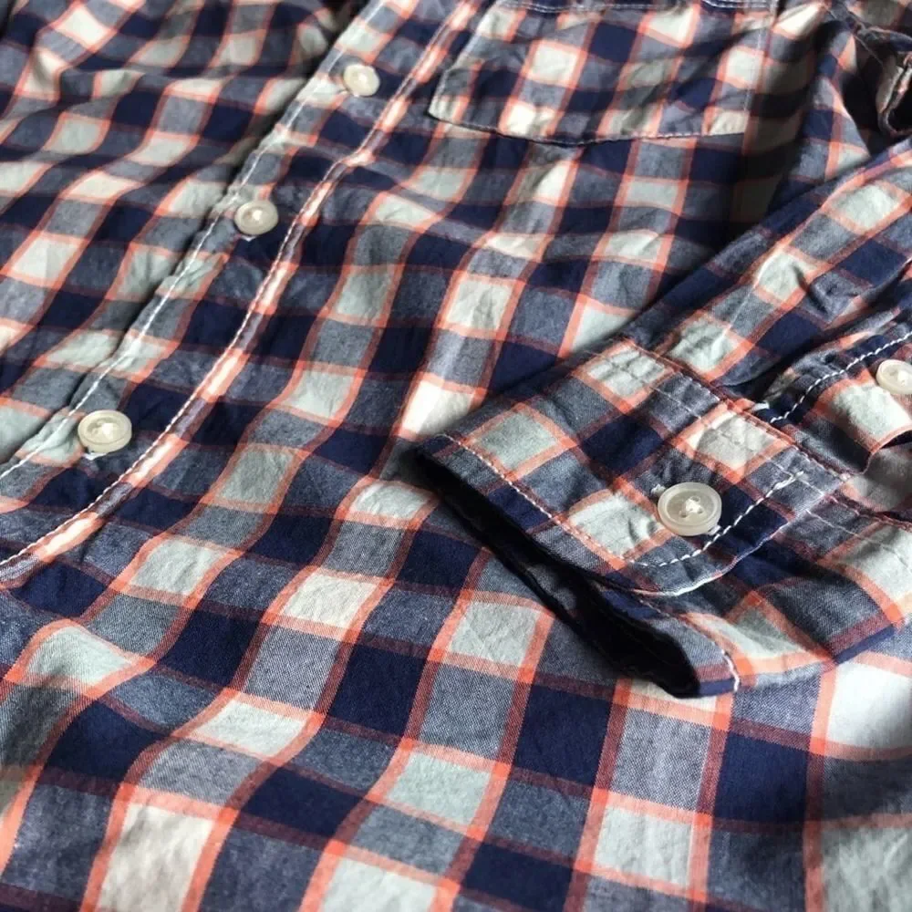 110- OshKosh boys plaid button down shirt.‎